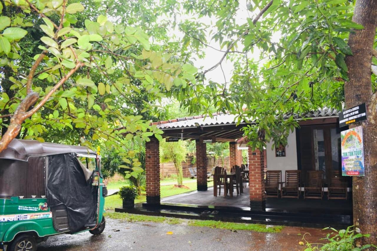 Green Cottage Anuradhapura Exterior foto