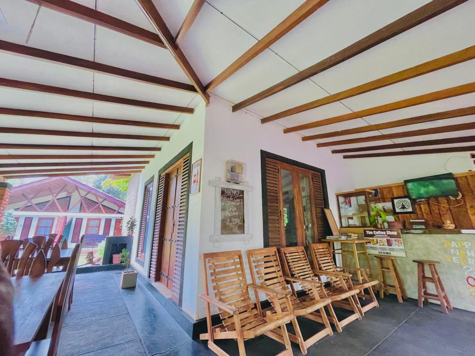 Green Cottage Anuradhapura Exterior foto