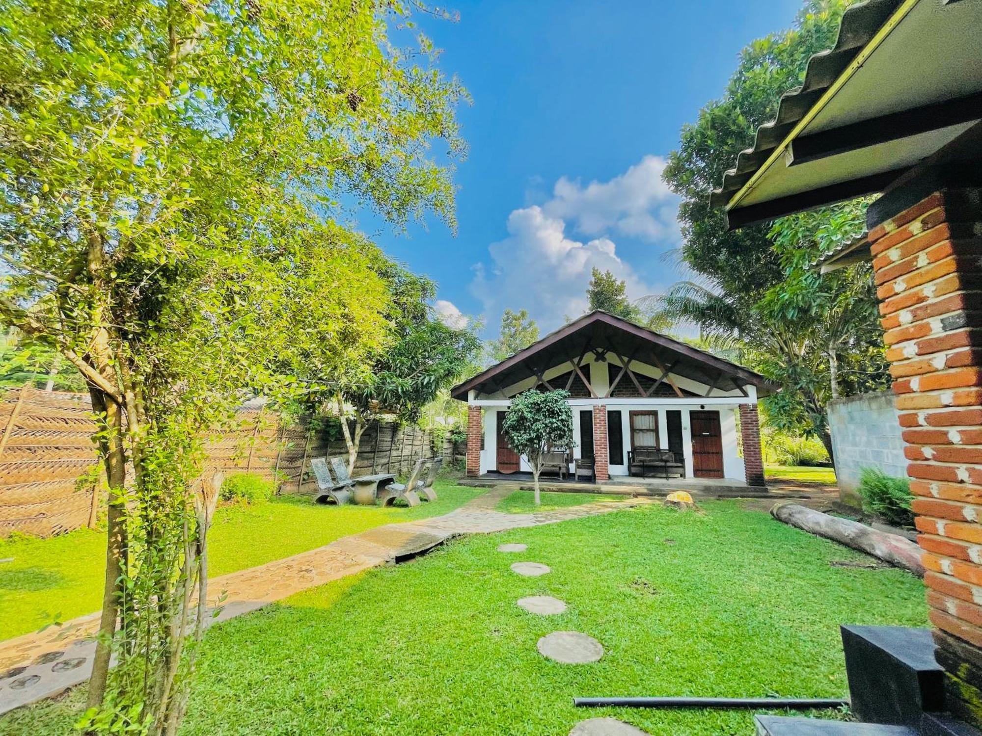 Green Cottage Anuradhapura Exterior foto