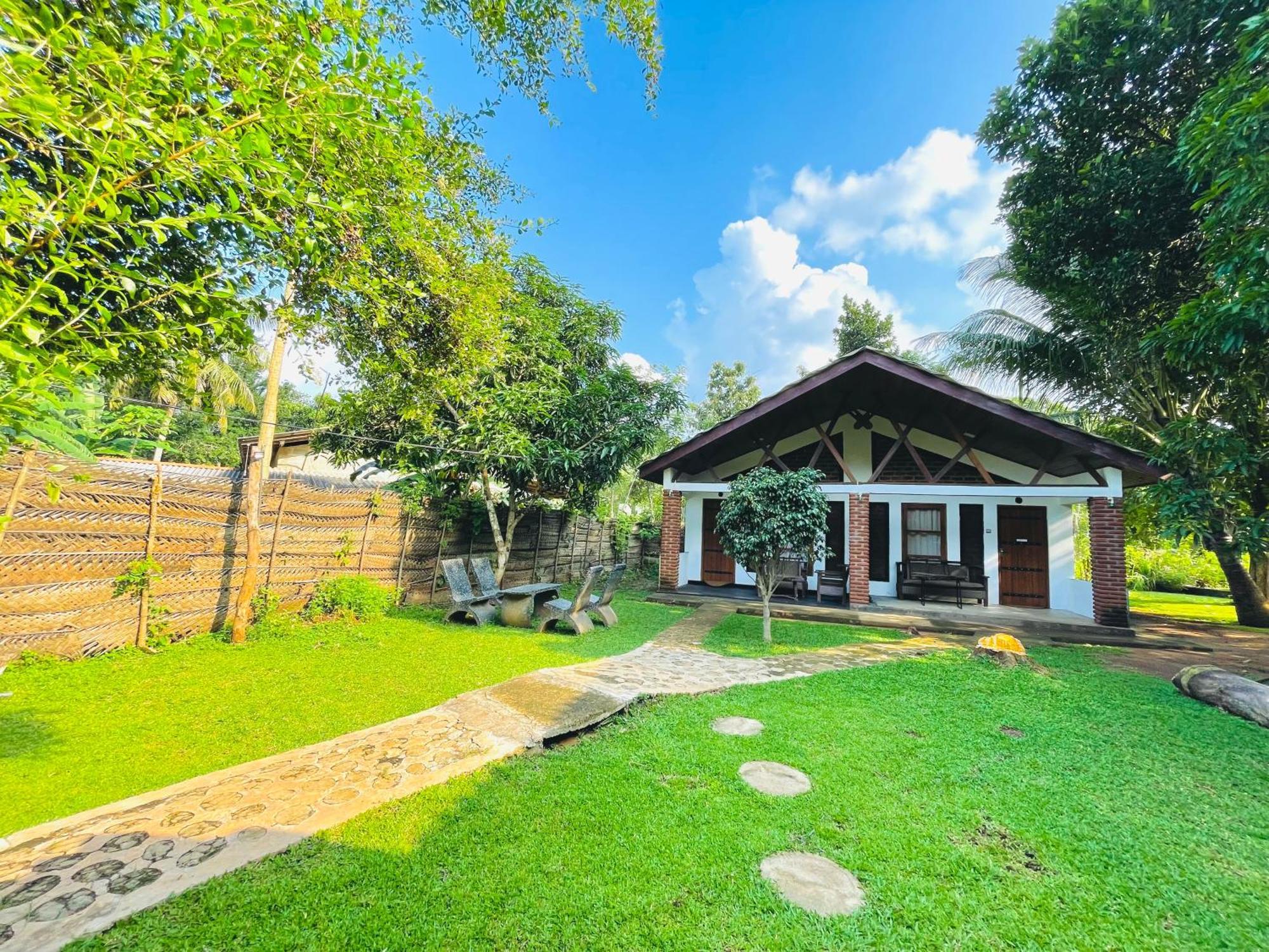 Green Cottage Anuradhapura Exterior foto